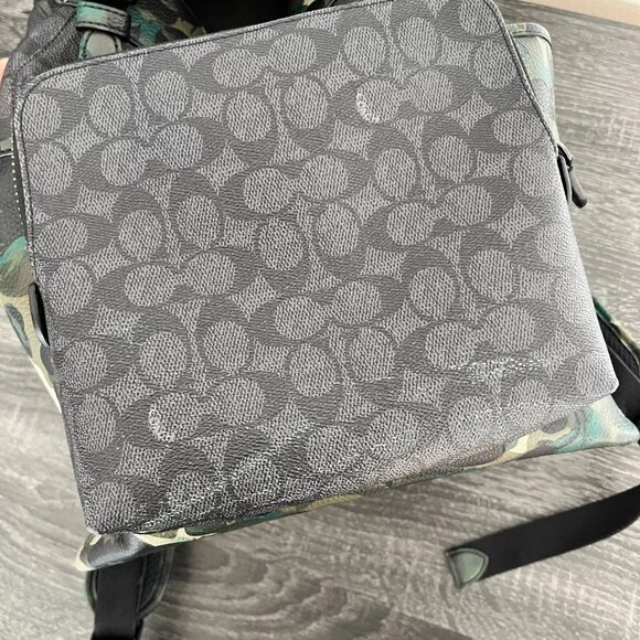 Coach League Flap Backpack In Signature Canvas With Camo Print - Pre-Owned C9734 - Picture 9 of 14